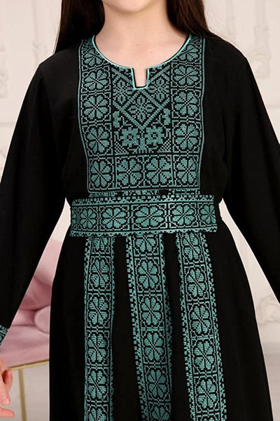Marwa Fashion Thobe Dress for Women with Traditional Palestinian Embroidery - Islamic Muslim Costume Wedding, Party & Dinner Black Green