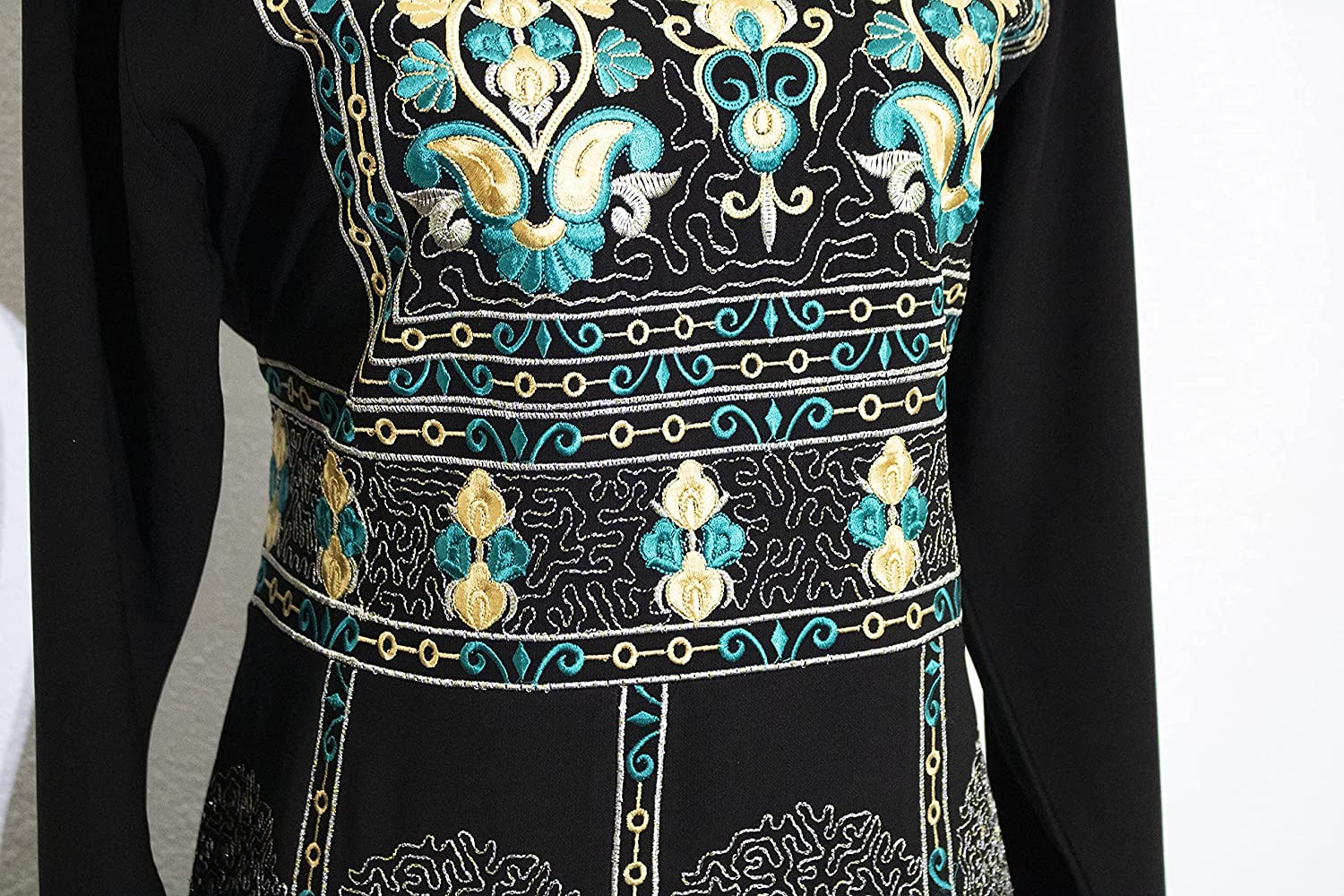 Marwa Fashion Thobe Dress for Women with Traditional Palestinian Embroidery - Islamic Muslim Costume for Wedding, Party & Dinner